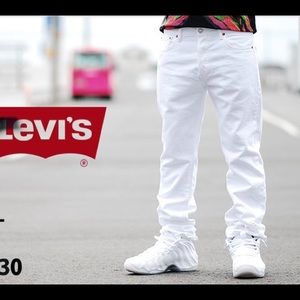 COPY - Men’s LEVI’S 501 jeans, white, 34 waist 32…